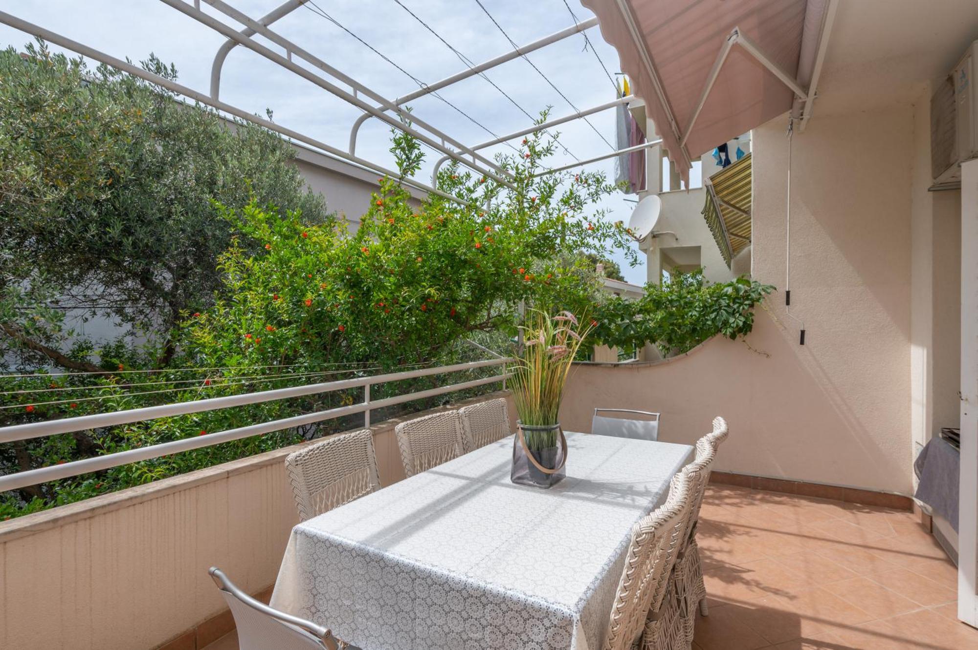 Apartments Sokol Makarska Bagian luar foto